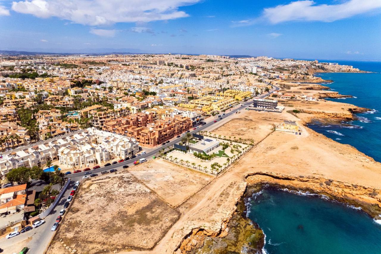 Beach And Рool Torrevieja Exterior photo